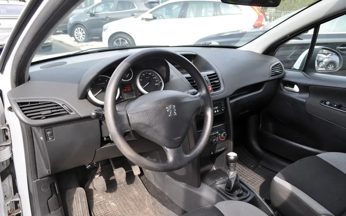 Peugeot 207 cena 8700 przebieg: 256000, rok produkcji 2010 z Płock małe 301